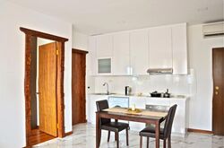 Jervois Road (D10), Detached #513763221